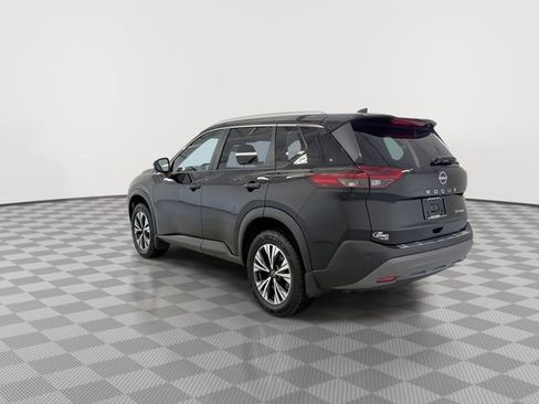 Used 2022 Nissan Rogue SV w/ SV Premium Package image 8