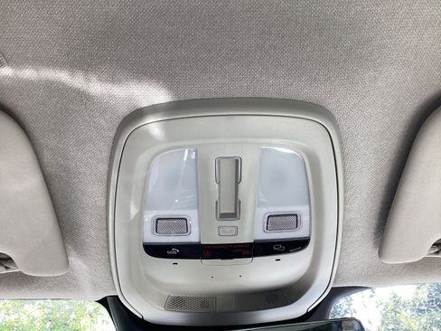 Used 2026 Volvo XC40 B5 Ultra w/ Protection Package Premier image 54