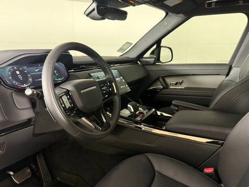 New 2025 Land Rover Range Rover Sport Dynamic SE AWD/4WD image 16