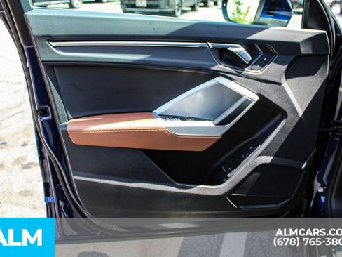 Used 2022 Audi Q3 2.0T Premium w/ Convenience Package image 38