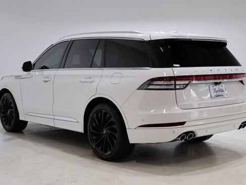 Used 2022 Lincoln Aviator Reserve w/ Equipment Group 201A RWD image 6