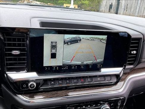 Used 2023 GMC Sierra 1500 Elevation w/ Elevation Premium Package image 11