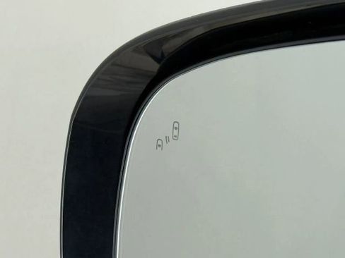 Used 2019 Mitsubishi Outlander SEL image 11