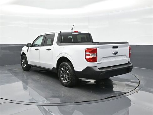 Used 2024 Ford Maverick XLT w/ Equipment Group 300A Standard image 8