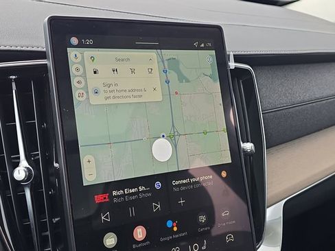 New 2026 Volvo XC90 B6 Plus w/ Protection Package Premier image 13