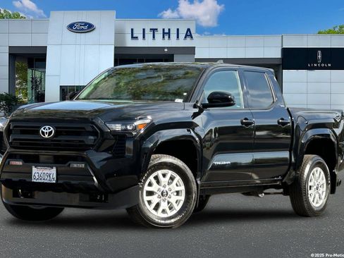 Used 2026 Toyota Tacoma SR5 AWD/4WD image 1