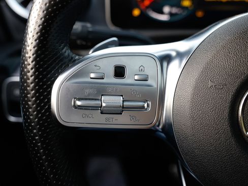 Used 2020 Mercedes-Benz CLA 250 image 31