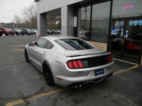 Used 2016 Ford Mustang GT Premium w/ Equipment Group 401A image 8