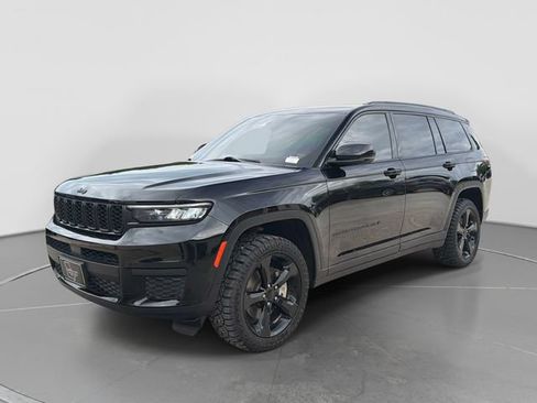 Used 2025 Jeep Grand Cherokee L Altitude AWD/4WD image 8