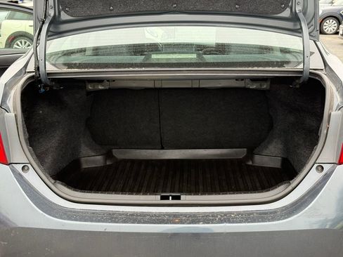 Used 2014 Toyota Corolla S FWD image 28