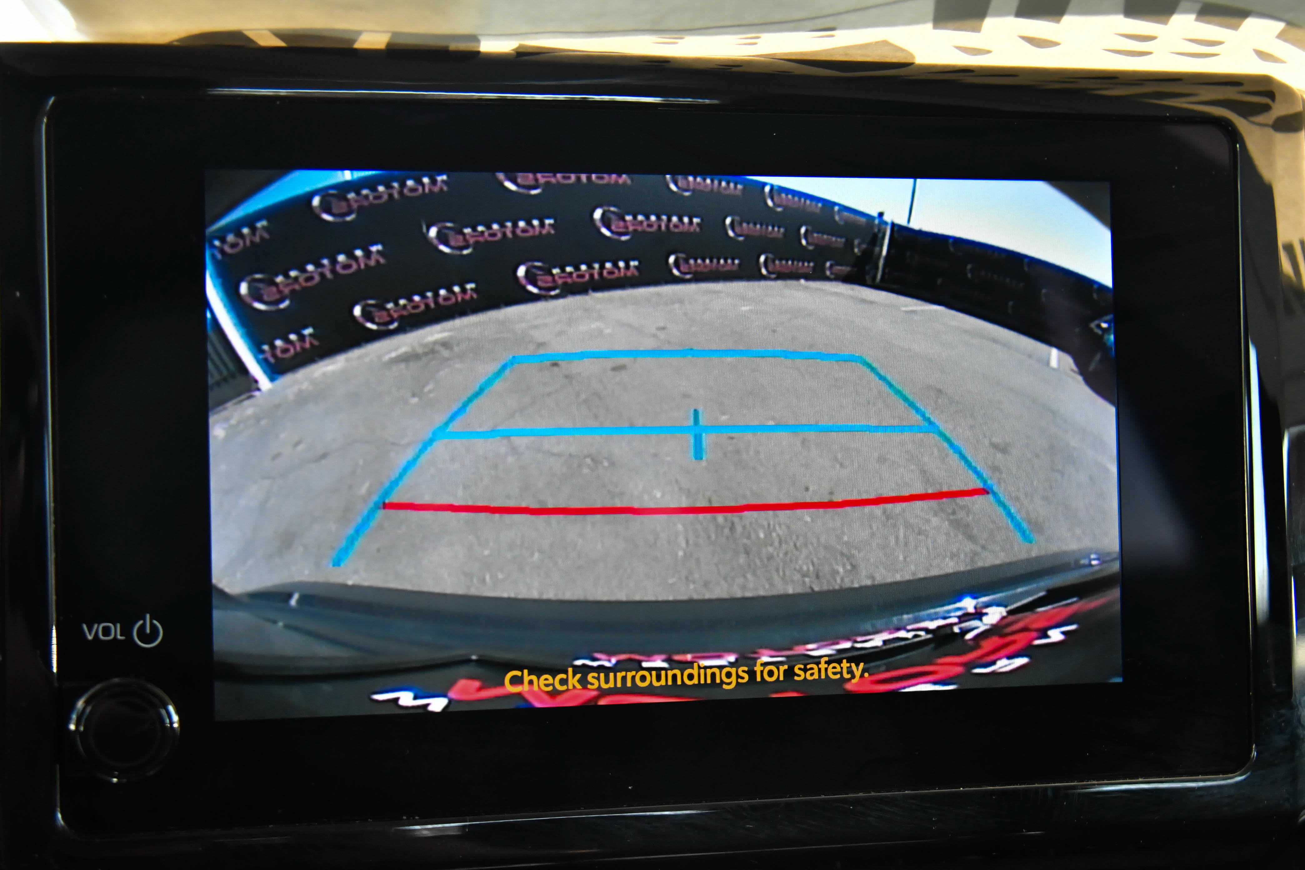 Used 2025 Toyota Corolla LE FWD image 17