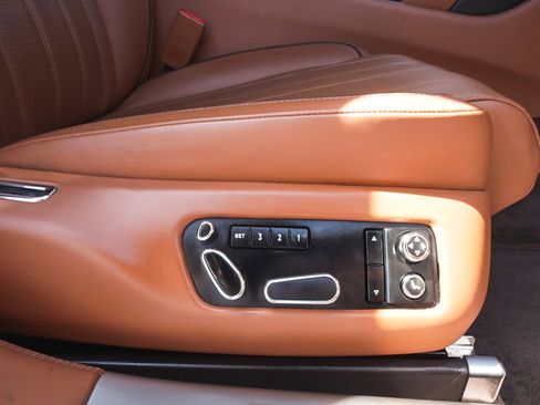 Used 2014 Bentley Flying Spur W12 AWD/4WD image 46