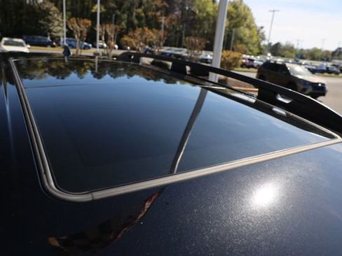 Certified 2022 Subaru Ascent Touring image 9