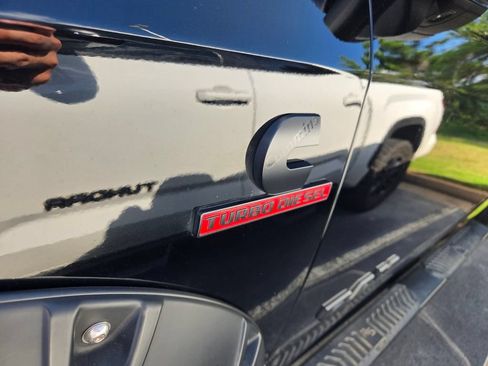 Used 2024 RAM 2500 Big Horn w/ Night Edition AWD/4WD image 6