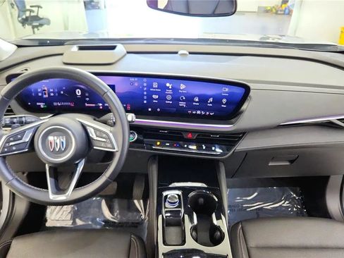 Used 2024 Buick Envision Preferred AWD/4WD image 28
