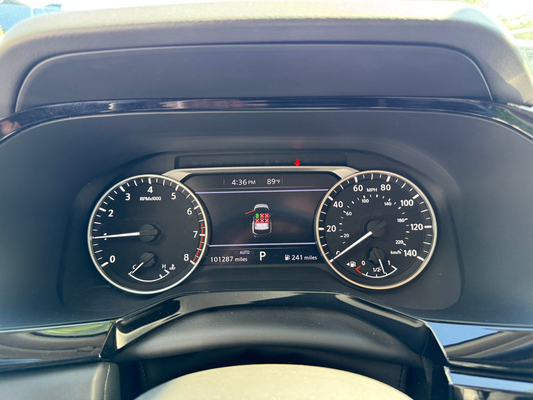 Used 2022 Nissan Pathfinder SV AWD/4WD image 18
