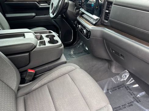 Used 2023 Chevrolet Silverado 1500 RST AWD/4WD image 19