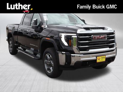 New 2025 GMC Sierra 2500 SLT w/ SLT Premium Package