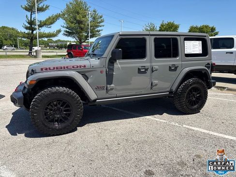 Used 2022 Jeep Wrangler Unlimited Rubicon w/ LED Lighting Group AWD/4WD image 15