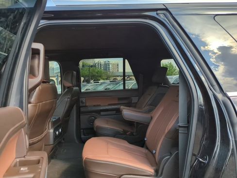Used 2022 Ford Expedition Max King Ranch AWD/4WD image 9
