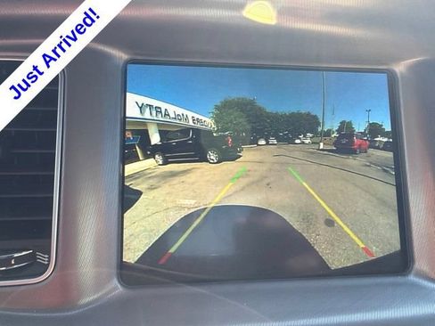 Used 2023 Dodge Charger SXT RWD image 41