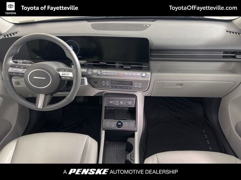 Used 2024 Hyundai Kona SEL w/ Convenience Package image 14