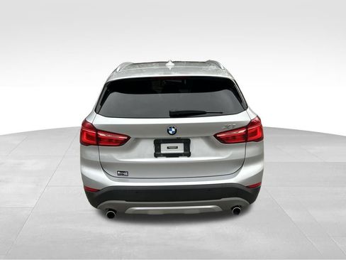 Used 2017 BMW X1 xDrive28i image 4