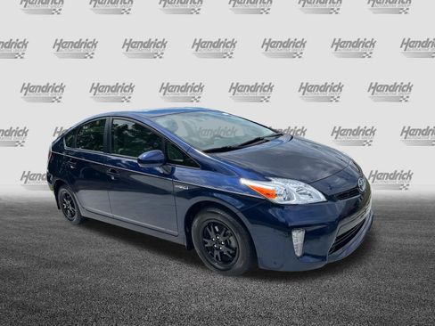 Used 2013 Toyota Prius Three FWD image 2