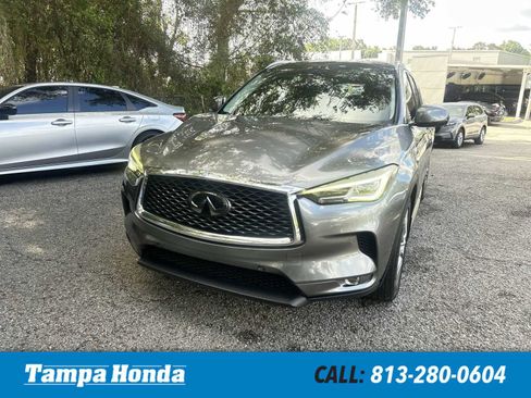 Used 2019 INFINITI QX50 Essential w/ Premium Heat Package FWD image 1