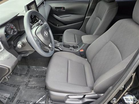 Used 2024 Toyota Corolla LE image 11