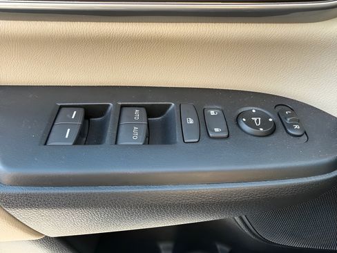 Used 2019 Honda CR-V EX-L image 25