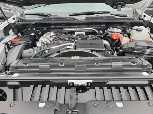 Used 2026 Chevrolet Silverado 2500 LT w/ All Star Edition AWD/4WD image 30