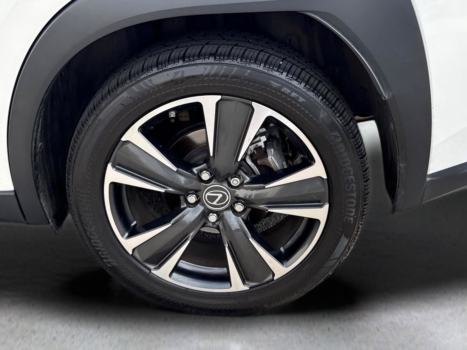 Used 2020 Lexus UX 250h w/ Premium Package AWD/4WD image 17