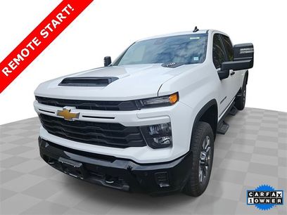 Used 2025 Chevrolet Silverado 2500 Custom w/ Custom Value Package