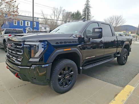 New 2026 GMC Sierra 2500 AT4 w/ AT4 Premium Plus Package image 3