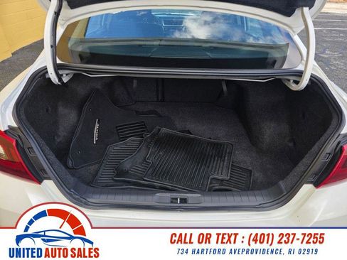 Used 2017 Nissan Altima 2.5 SR w/ Midnight Edition Package image 11