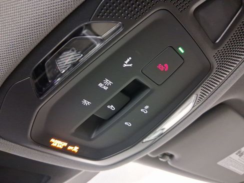 Certified 2025 Audi Q5 Premium Plus w/ Premium Plus image 17