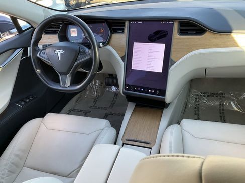 Used 2019 Tesla Model S Long Range image 58