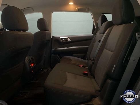 Used 2019 Nissan Pathfinder SV image 70