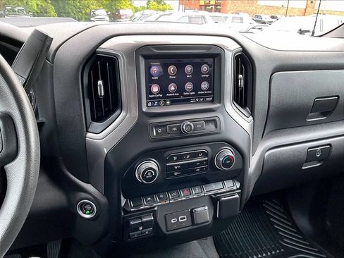 Used 2024 Chevrolet Silverado 1500 Custom Trail Boss AWD/4WD image 19