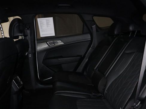 Used 2025 Kia Sportage X-Line image 21
