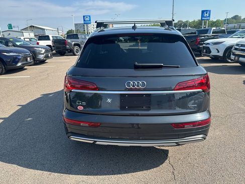 Used 2021 Audi Q5 2.0T Premium Plus w/ Premium Plus Package AWD/4WD image 7