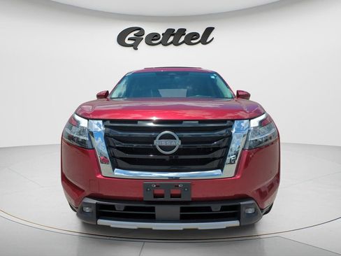 Certified 2022 Nissan Pathfinder Platinum w/ Cargo Package FWD image 2