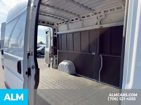 Used 2023 RAM ProMaster 2500 FWD image 16