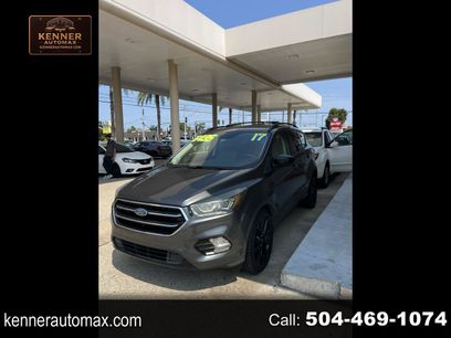 Used 2017 Ford Escape SE w/ SE Sport Appearance Package