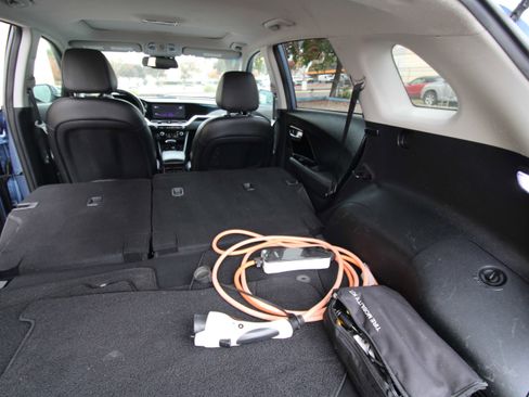 Used 2022 Kia Niro EX Premium image 26