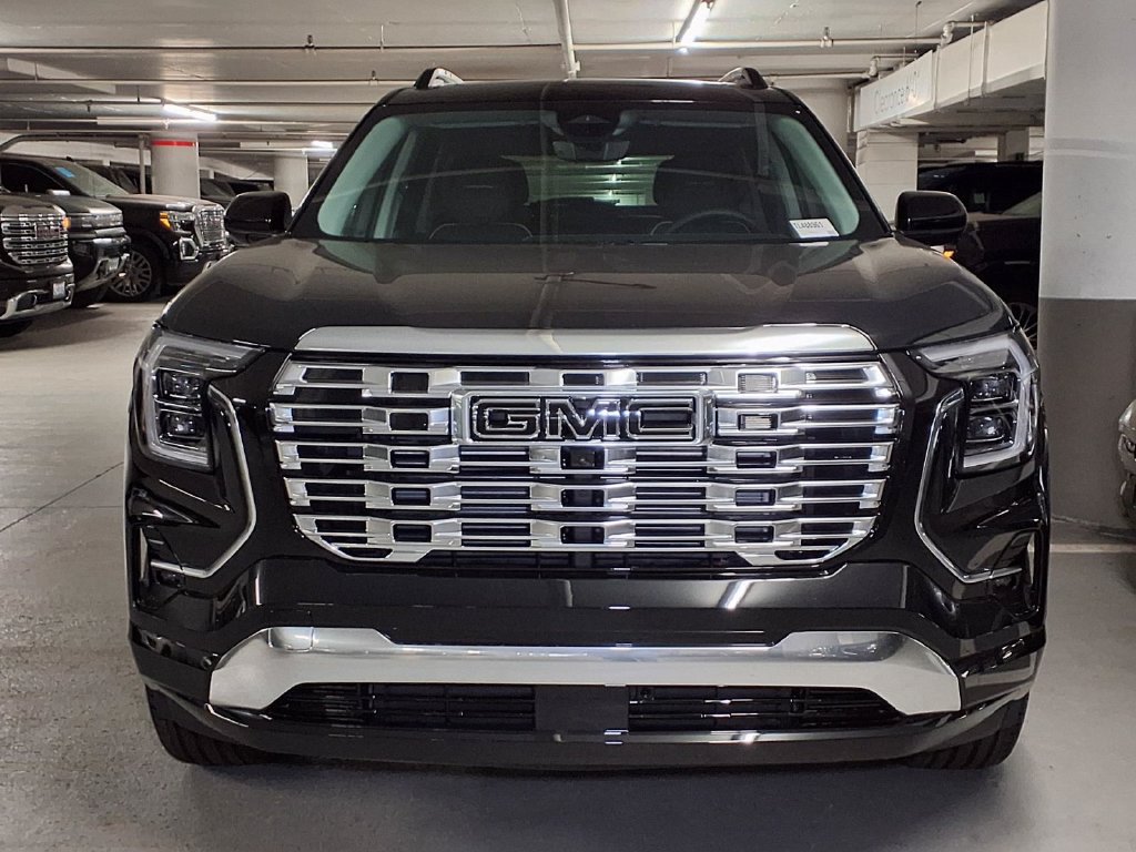 New 2026 GMC Terrain Denali w/ LPO, Black Badging Package AWD/4WD image 2