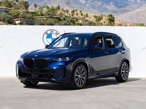 New 2026 BMW X5 xDrive50e image 1