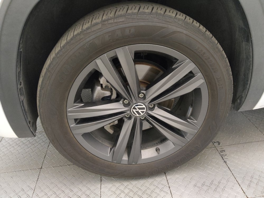 Used 2021 Volkswagen Atlas SE w/ Panoramic Sunroof Package FWD image 31