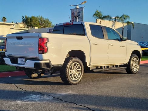 Used 2023 Chevrolet Colorado LT w/ LT Convenience Package II image 30